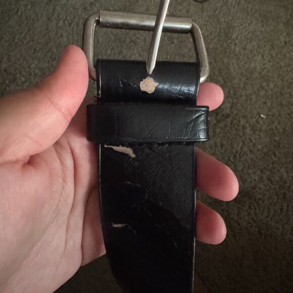 One Size Faux Leather Belt - Picture 3 of 3